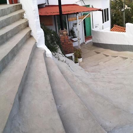 Casa Con Cuevita 特罗尔 外观 照片