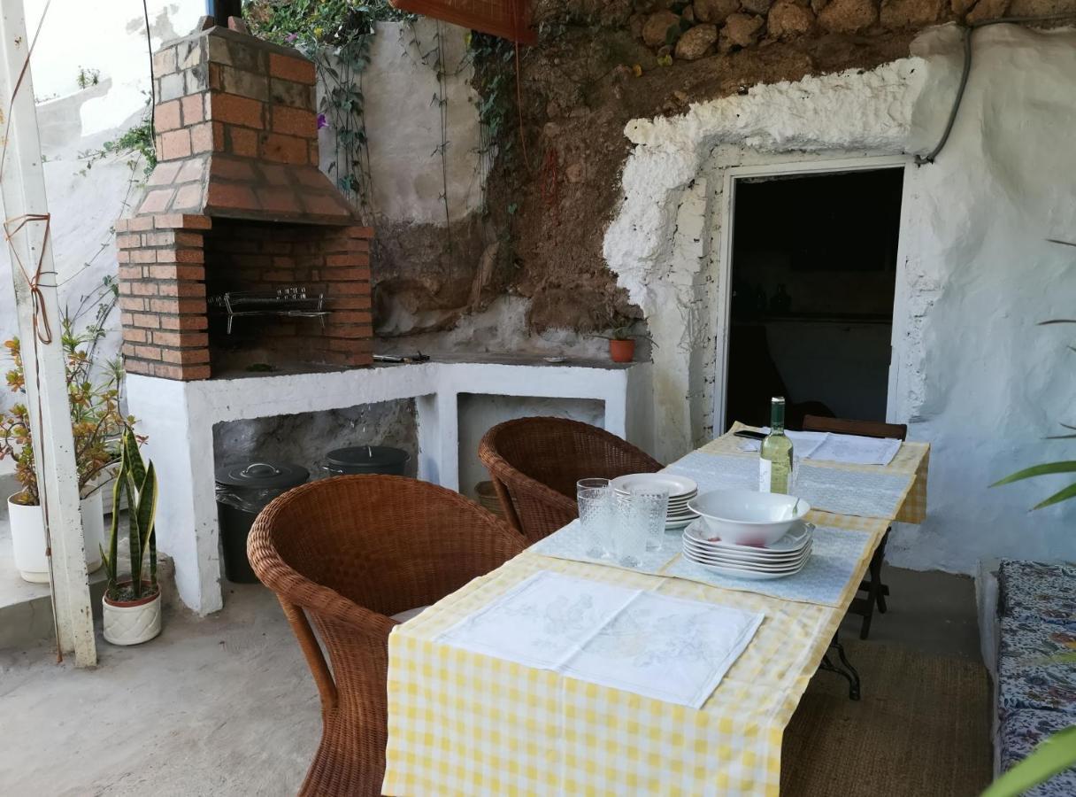 Casa Con Cuevita 特罗尔 外观 照片